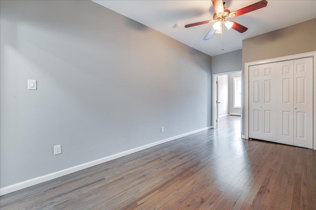 402 GRAND ST Unit: 3S / 302