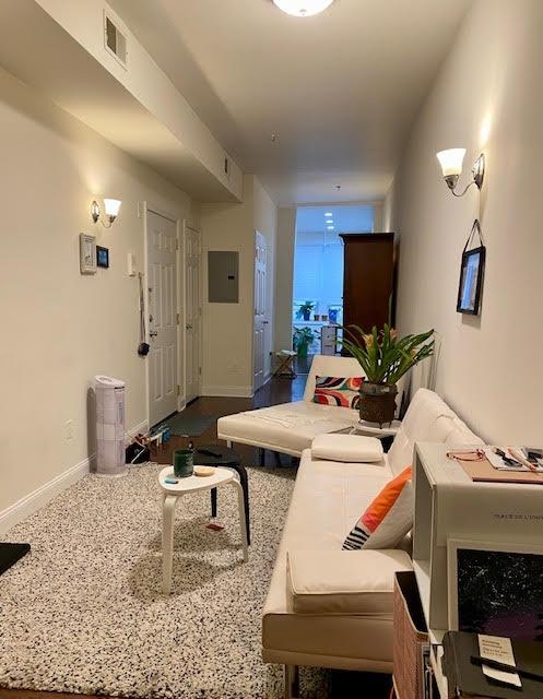 231 GRAND ST Unit: 3R