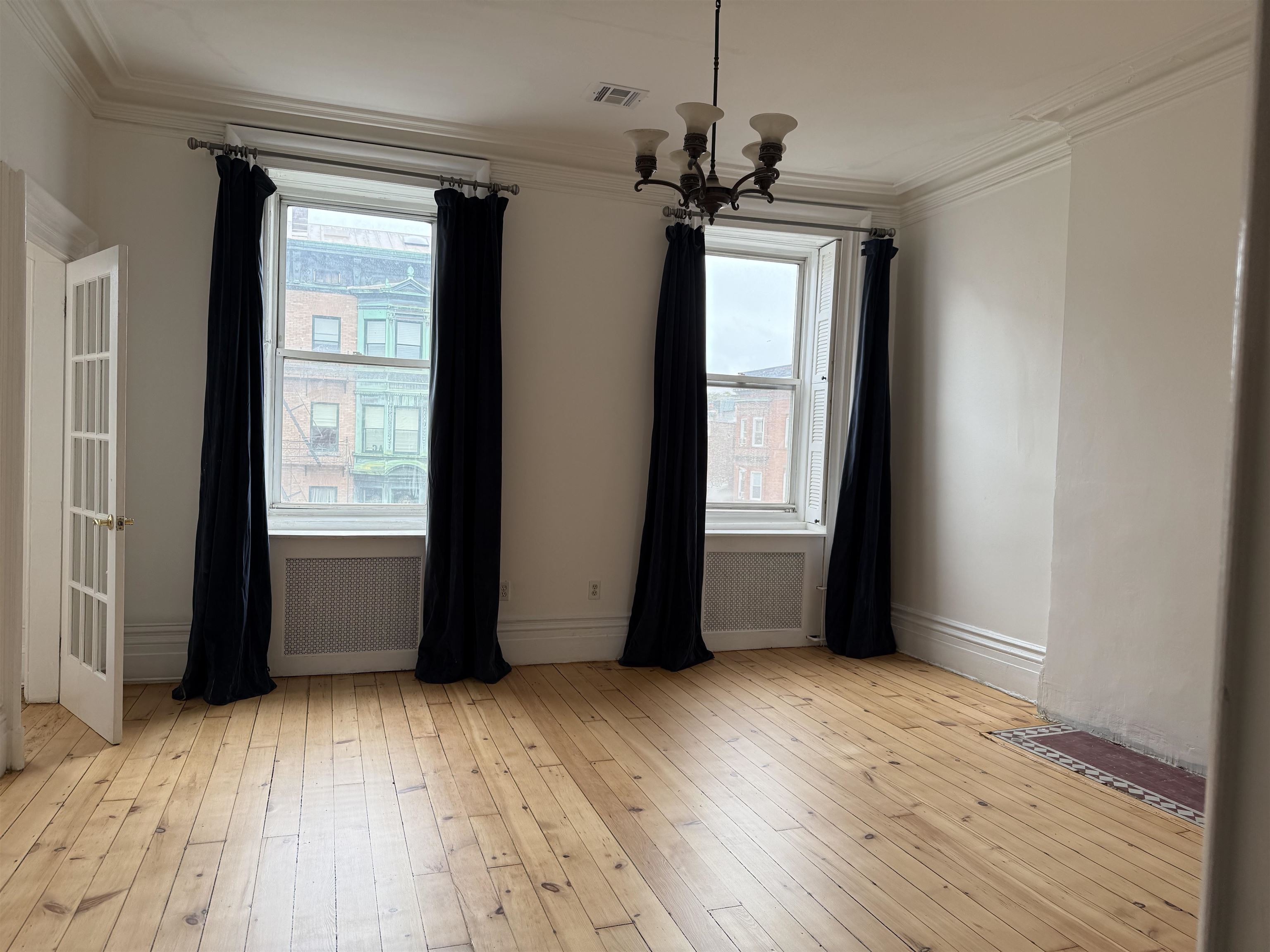 1002 WASHINGTON ST Unit: 4