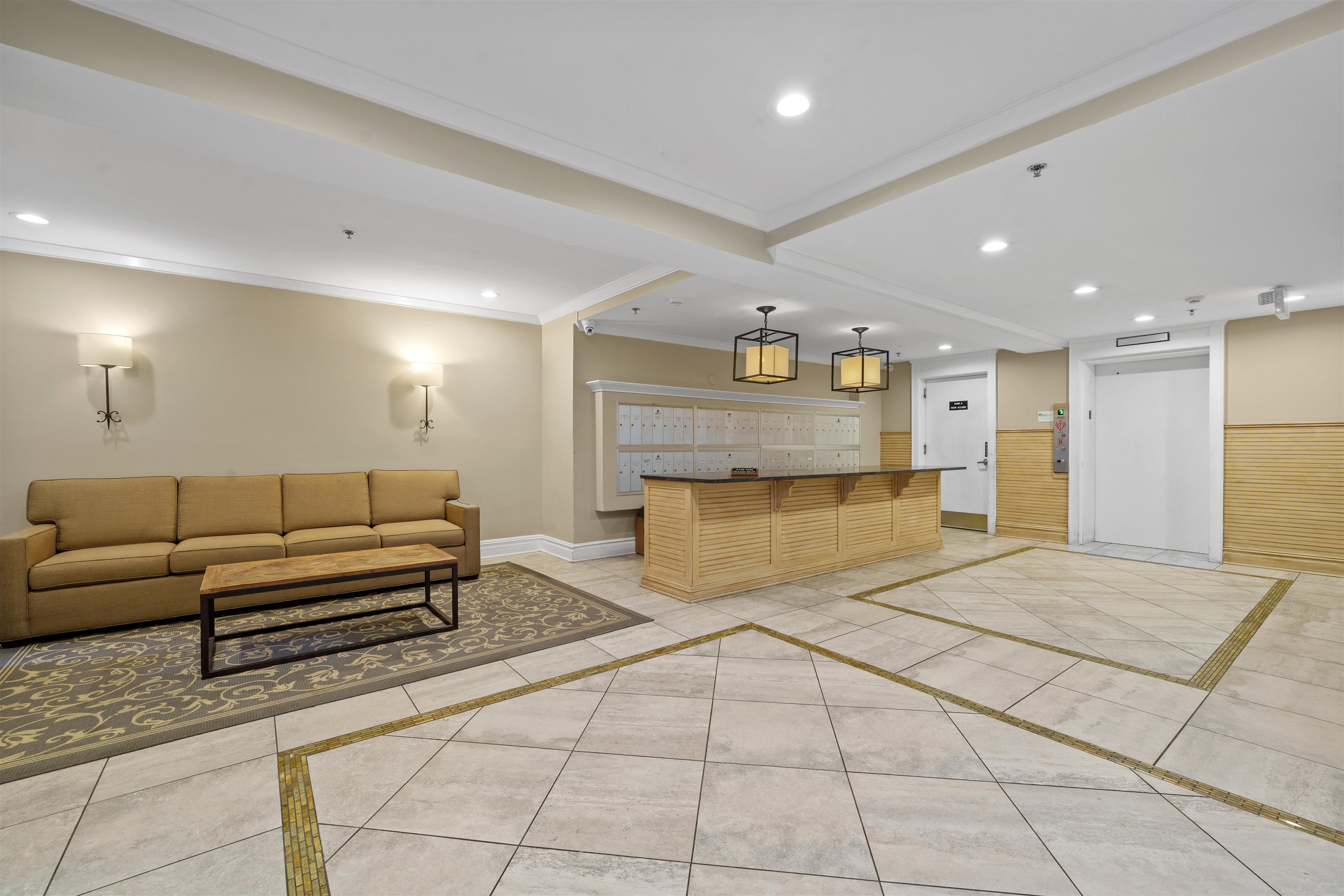 904 JEFFERSON ST Unit: 5I