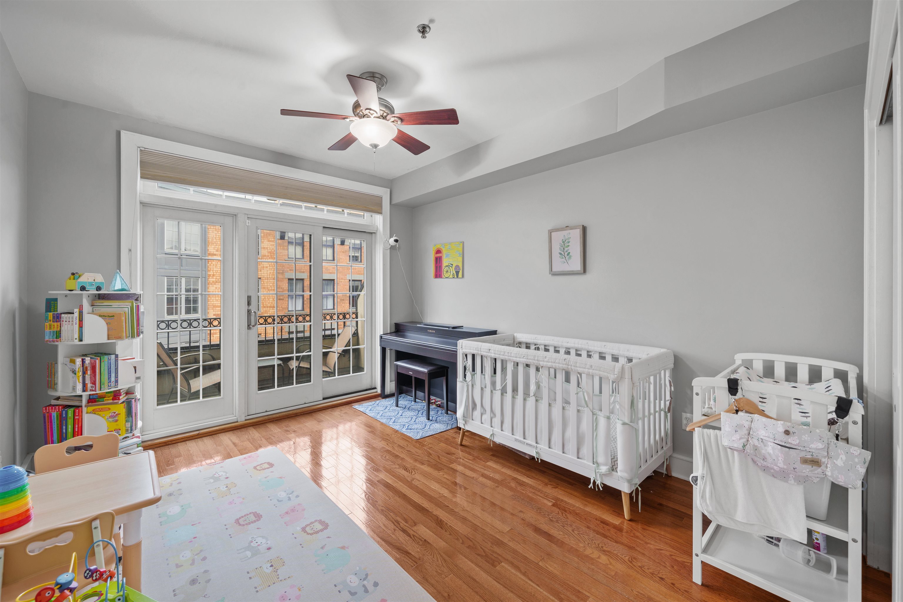 904 JEFFERSON ST Unit: 5I