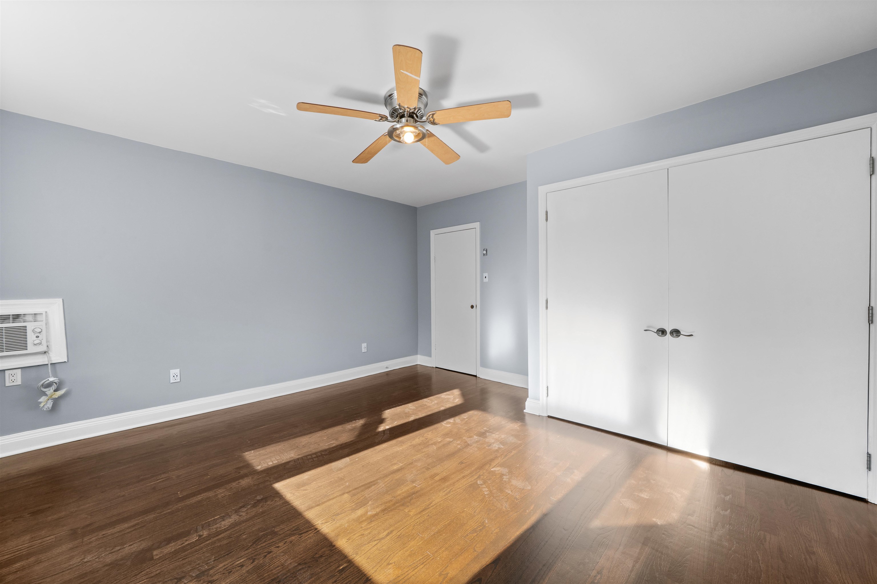 211 NEW YORK AVE Unit: 1