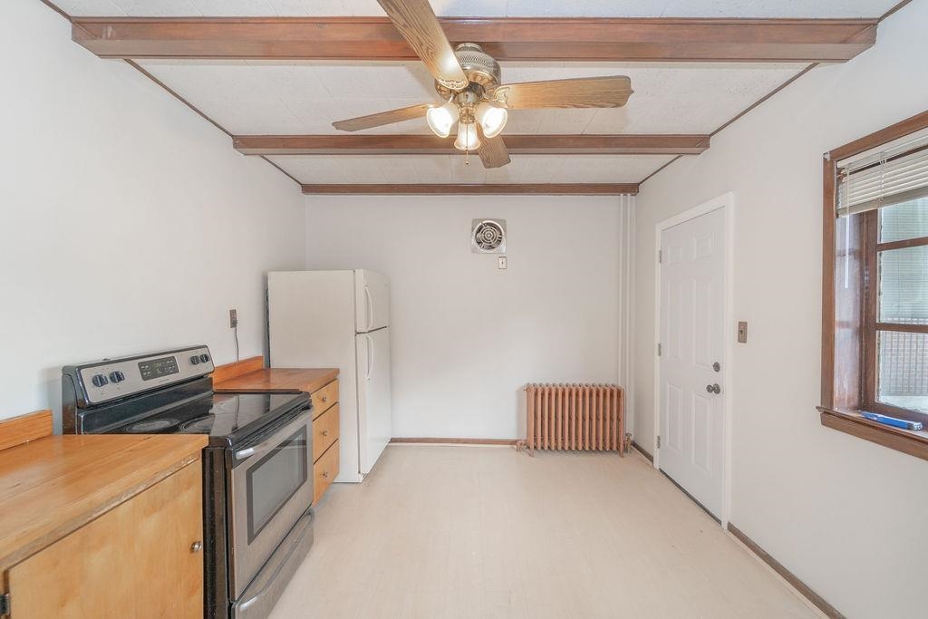 38 EAST 25TH ST