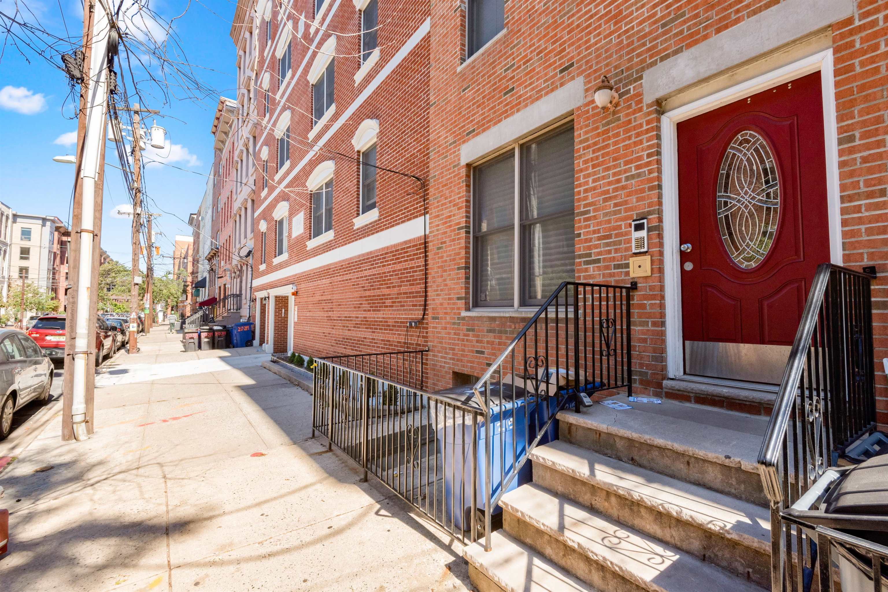 215 CLINTON ST Unit: 3R