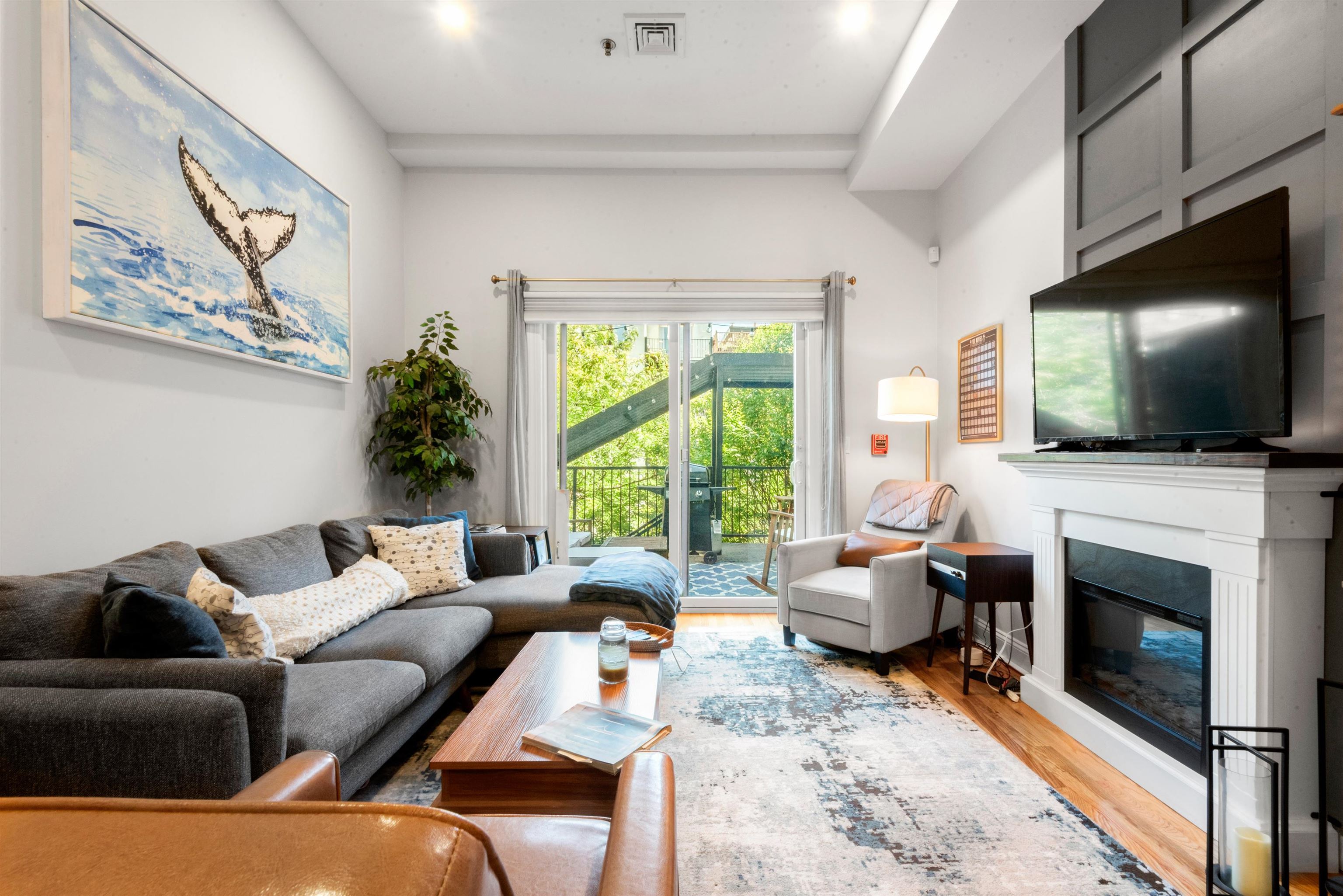 215 CLINTON ST Unit: 3R