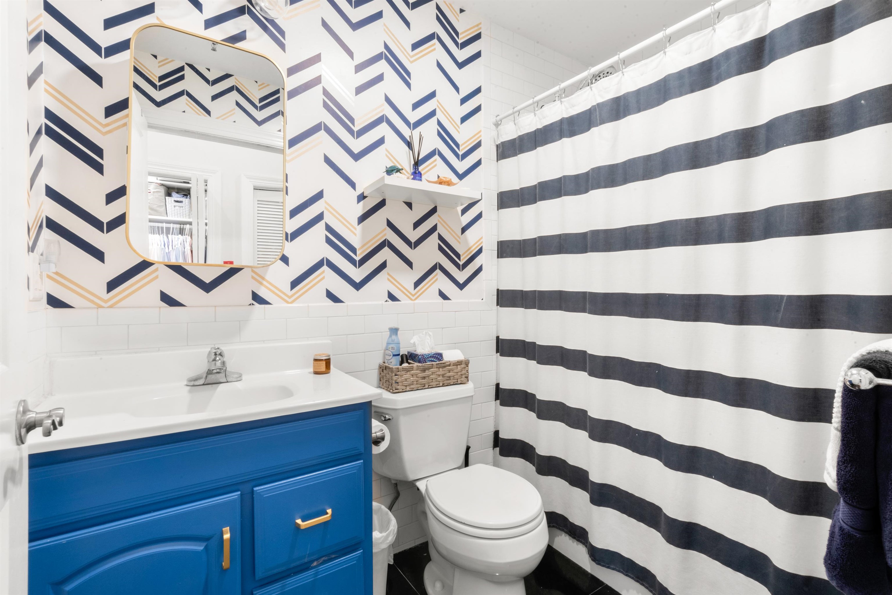 215 CLINTON ST Unit: 3R