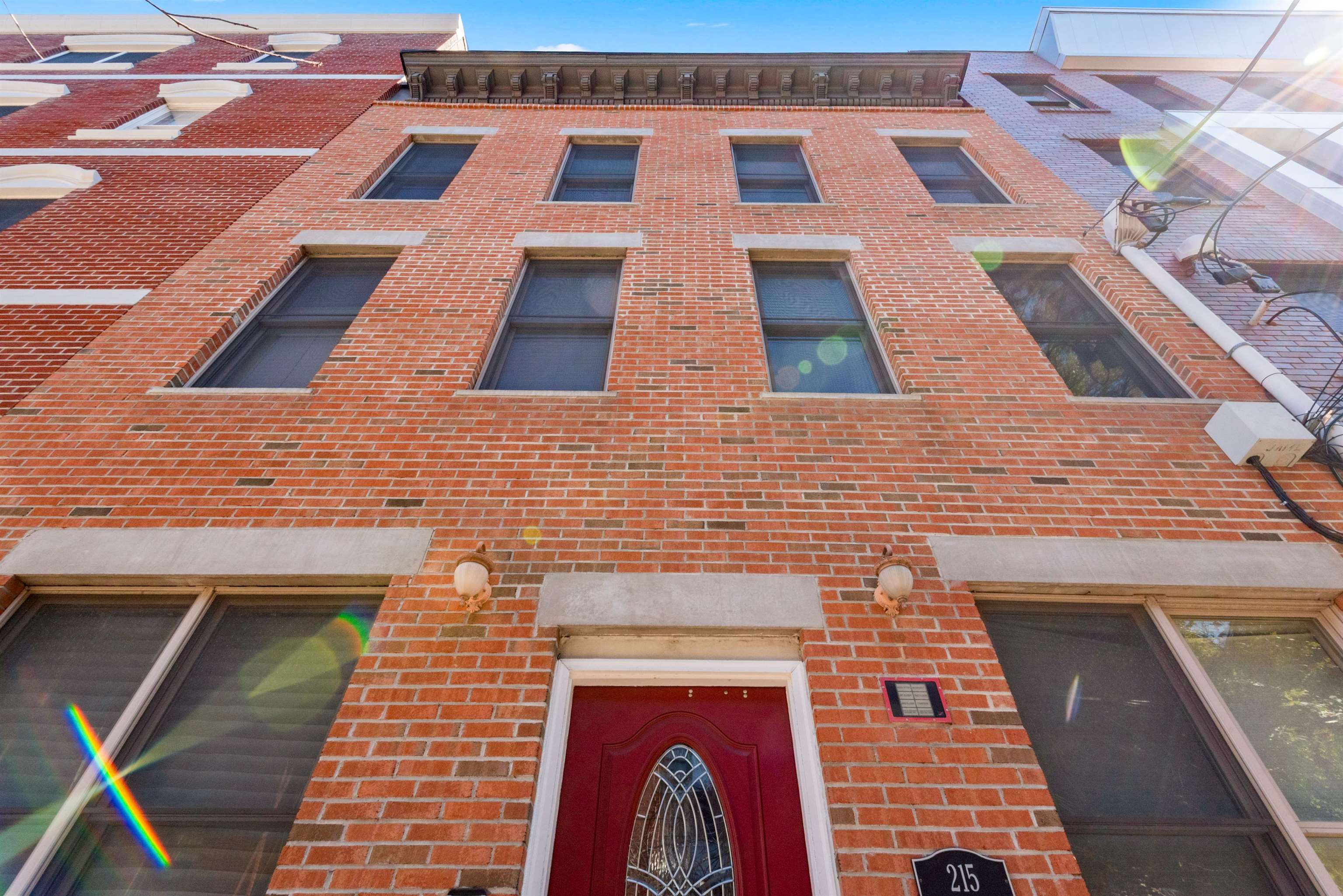 215 CLINTON ST Unit: 3R