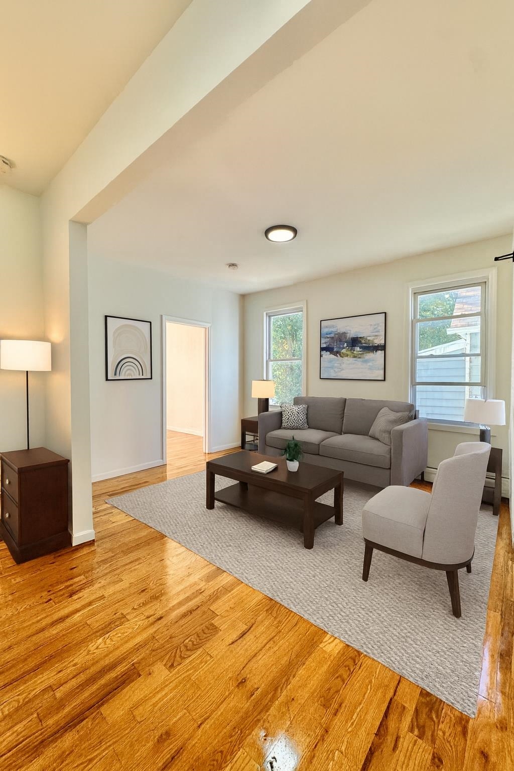 245 DUNCAN AVE Unit: 4