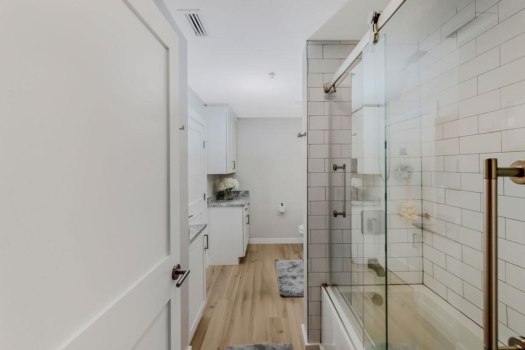 26 AVENUE AT PORT IMPERIAL Unit: B37