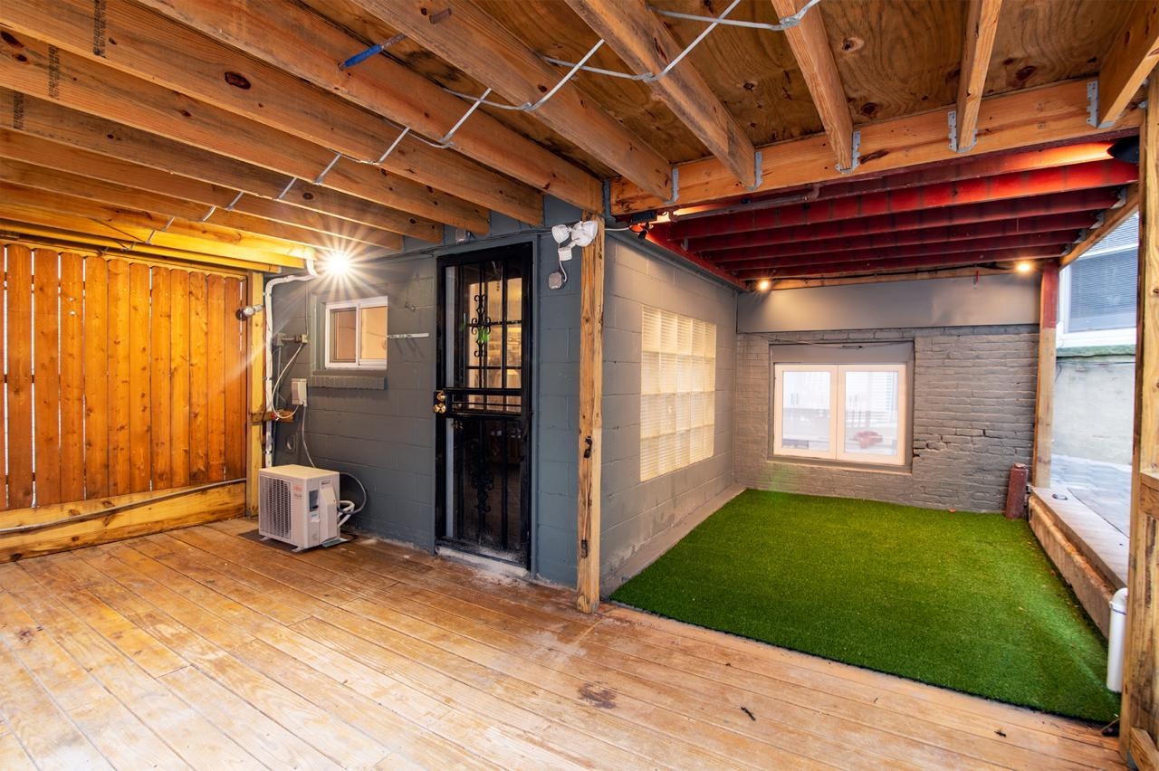 211 NEW YORK AVE Unit: 1