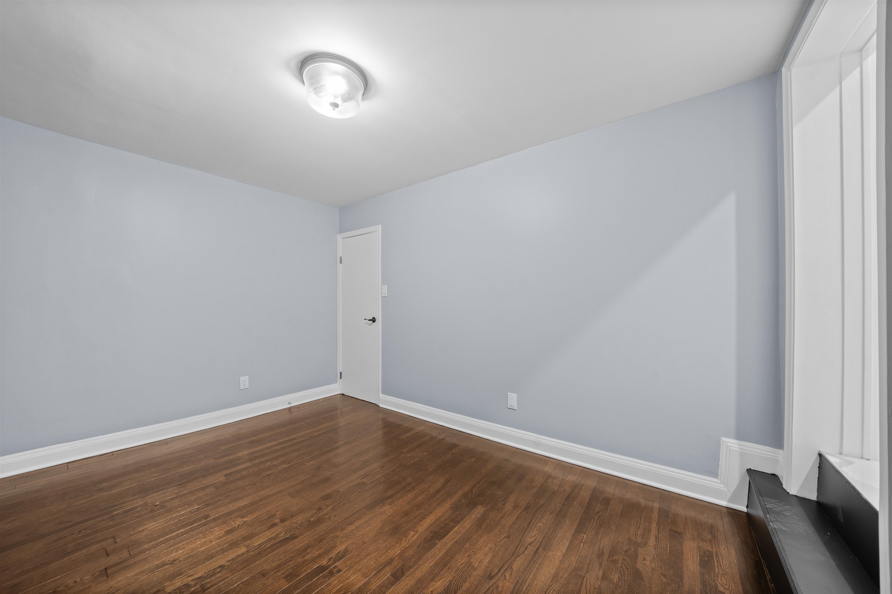 211 NEW YORK AVE Unit: 1