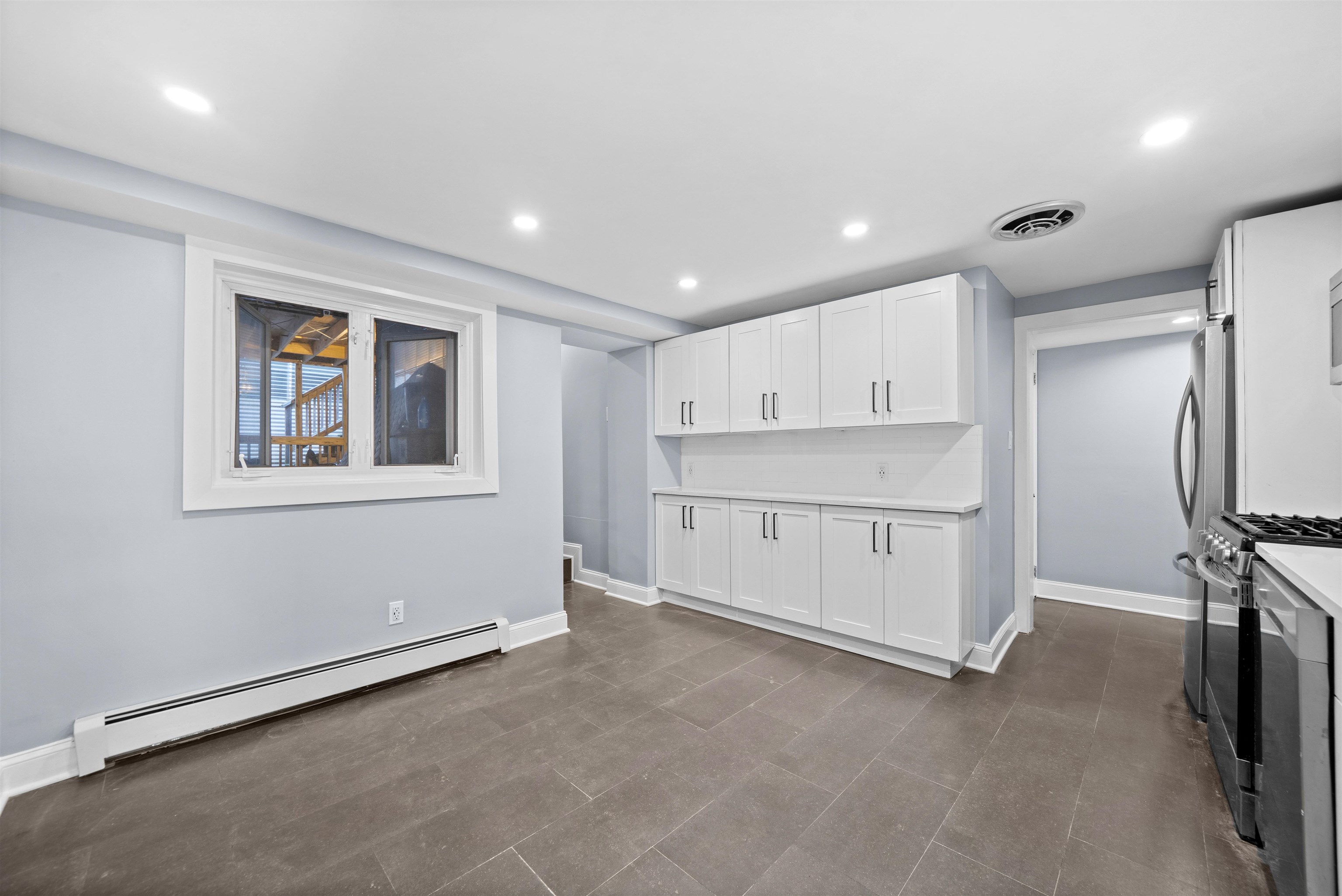 211 NEW YORK AVE Unit: 1