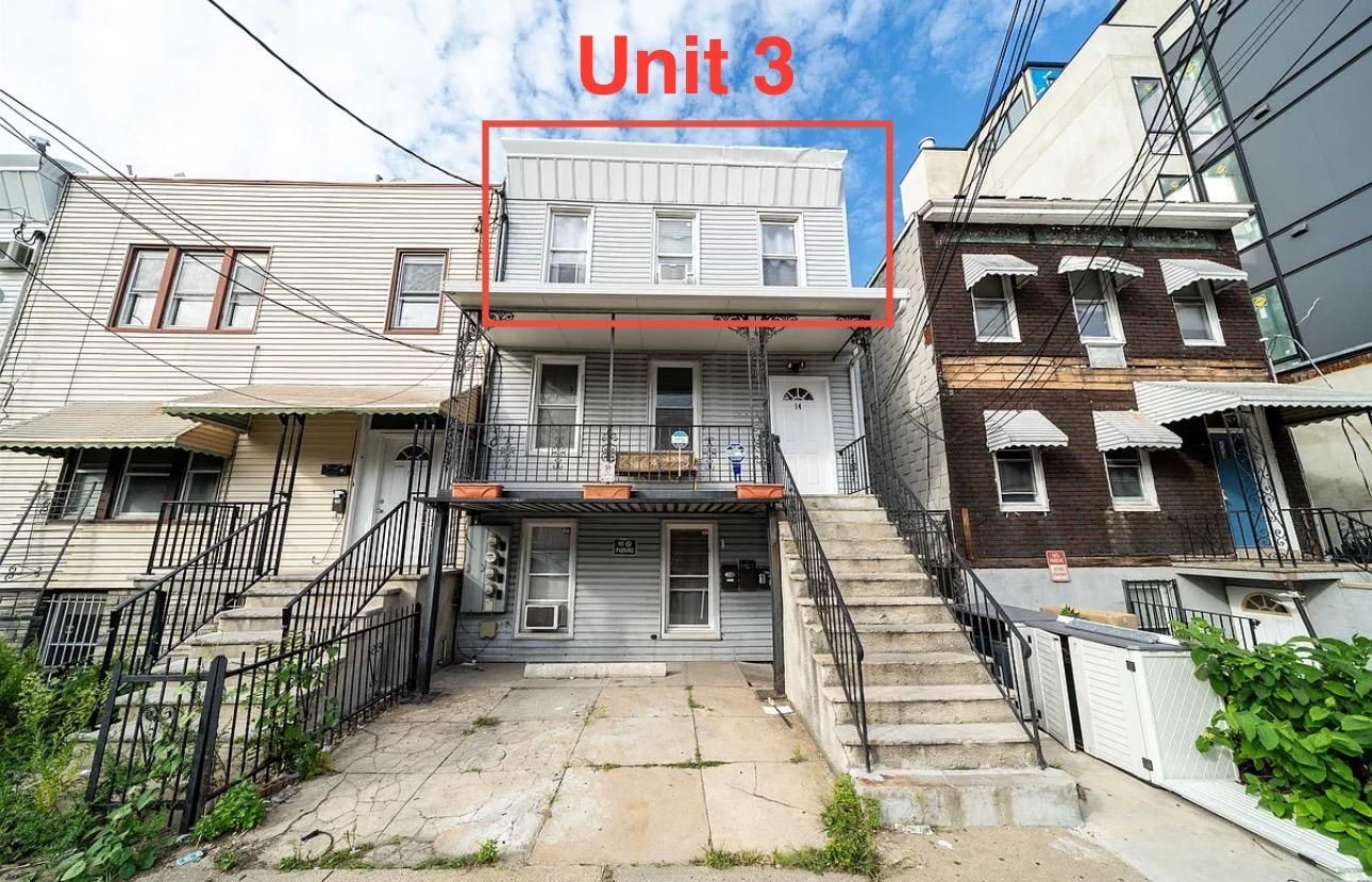 14 LINCOLN ST Unit: 3