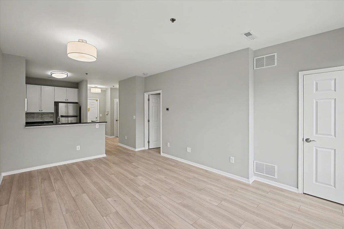 24 AVENUE AT PORT IMPERIAL Unit: 318