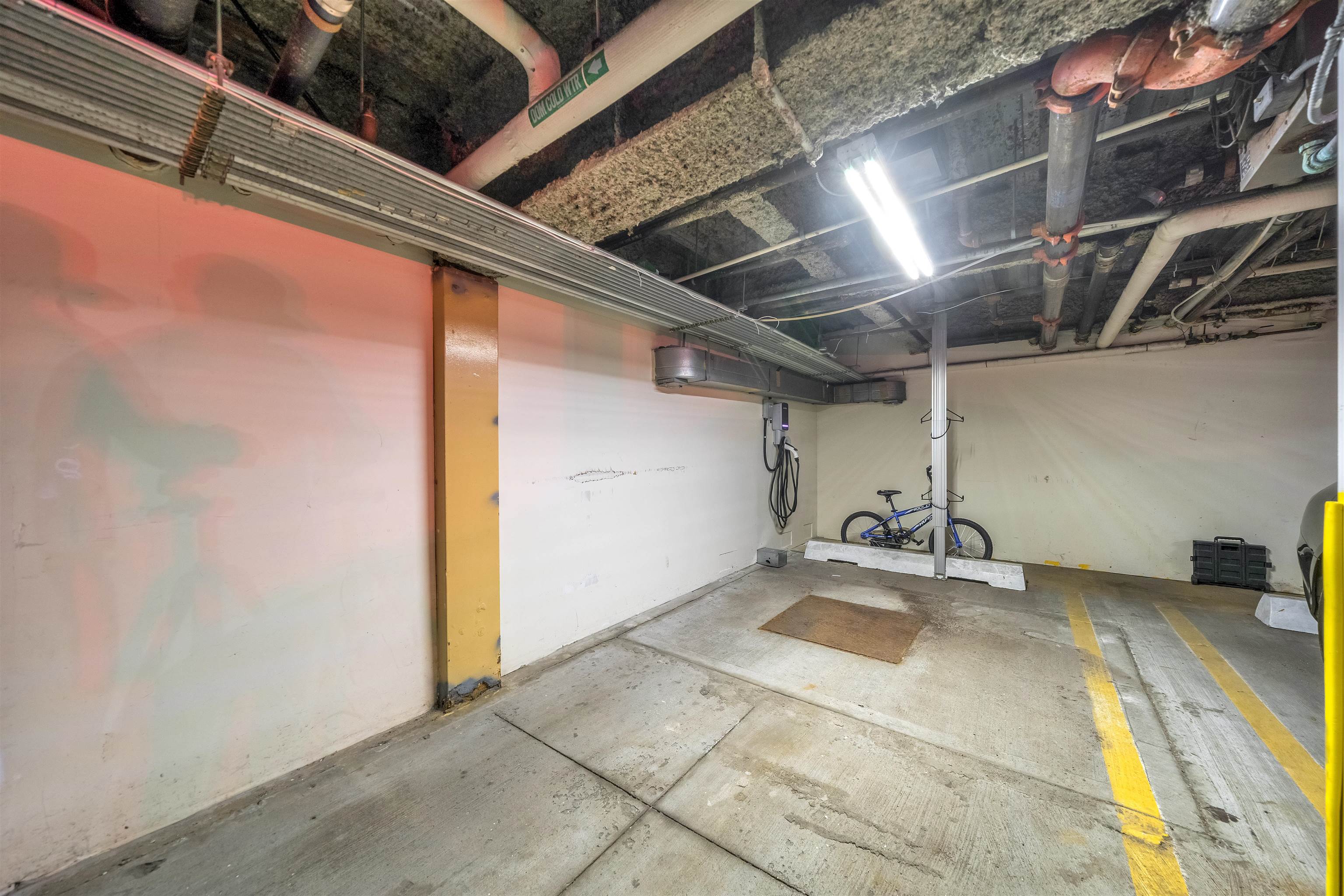 204 SHEARWATER CT WEST Unit: 33