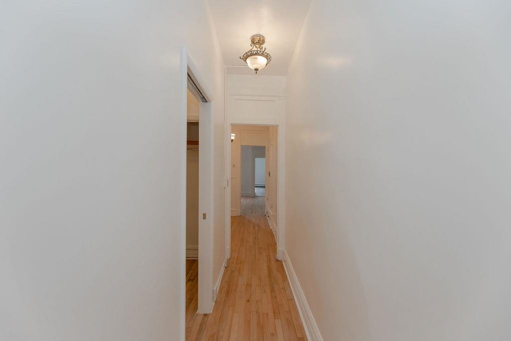 380 BALDWIN AVE Unit: 3L