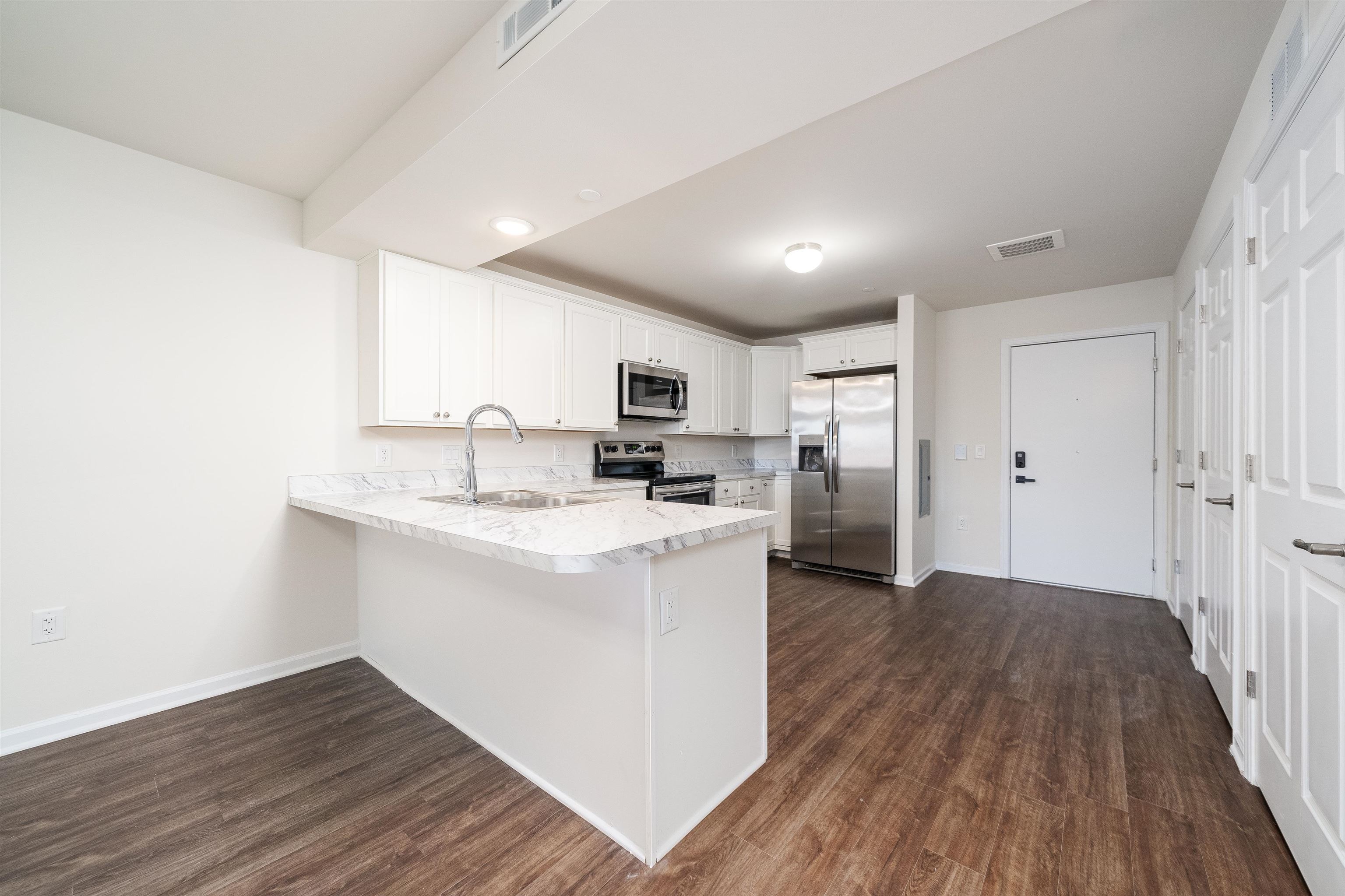 162-170 SOUTH ORANGE AVE Unit: 502