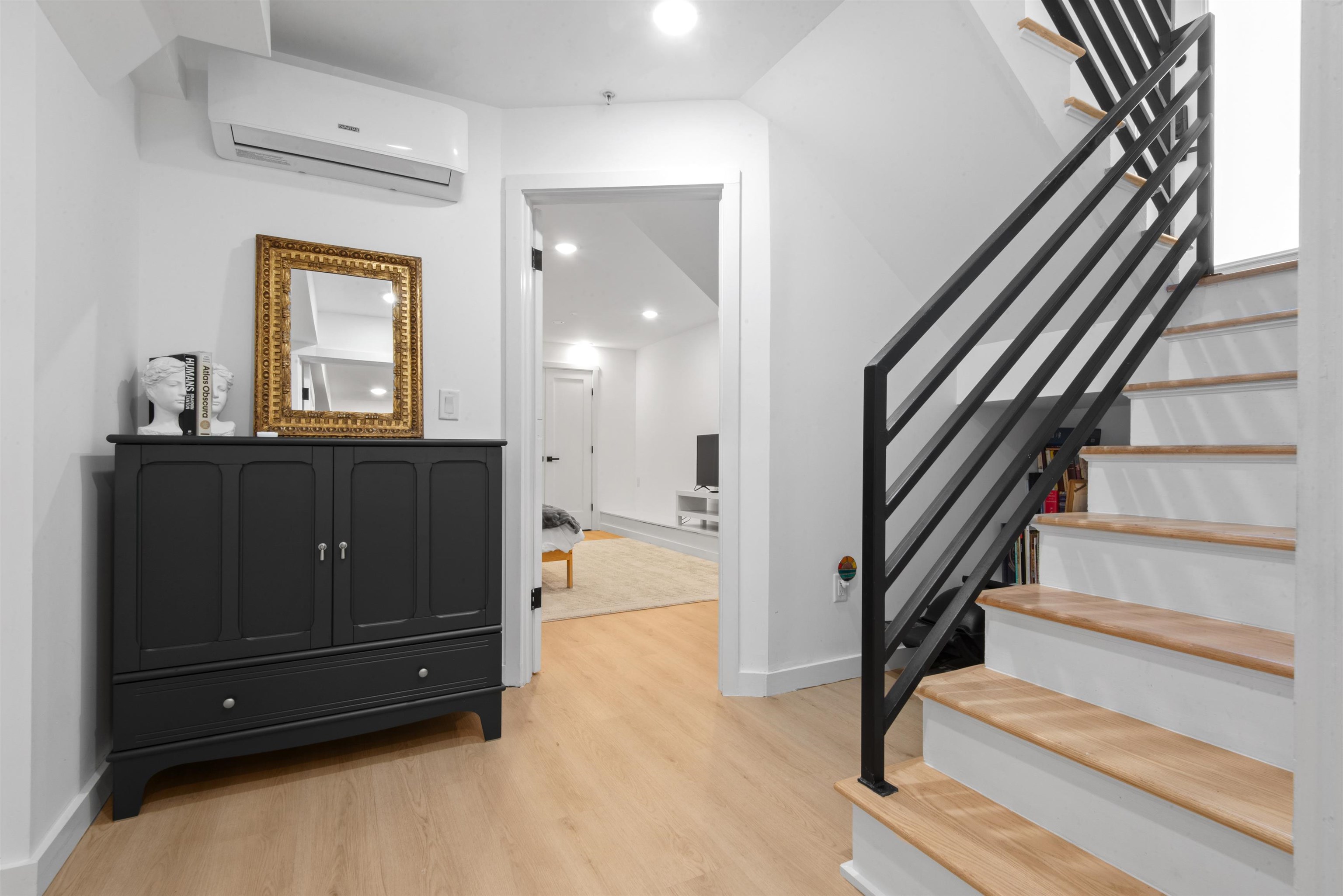 310 4TH ST Unit: 2-A