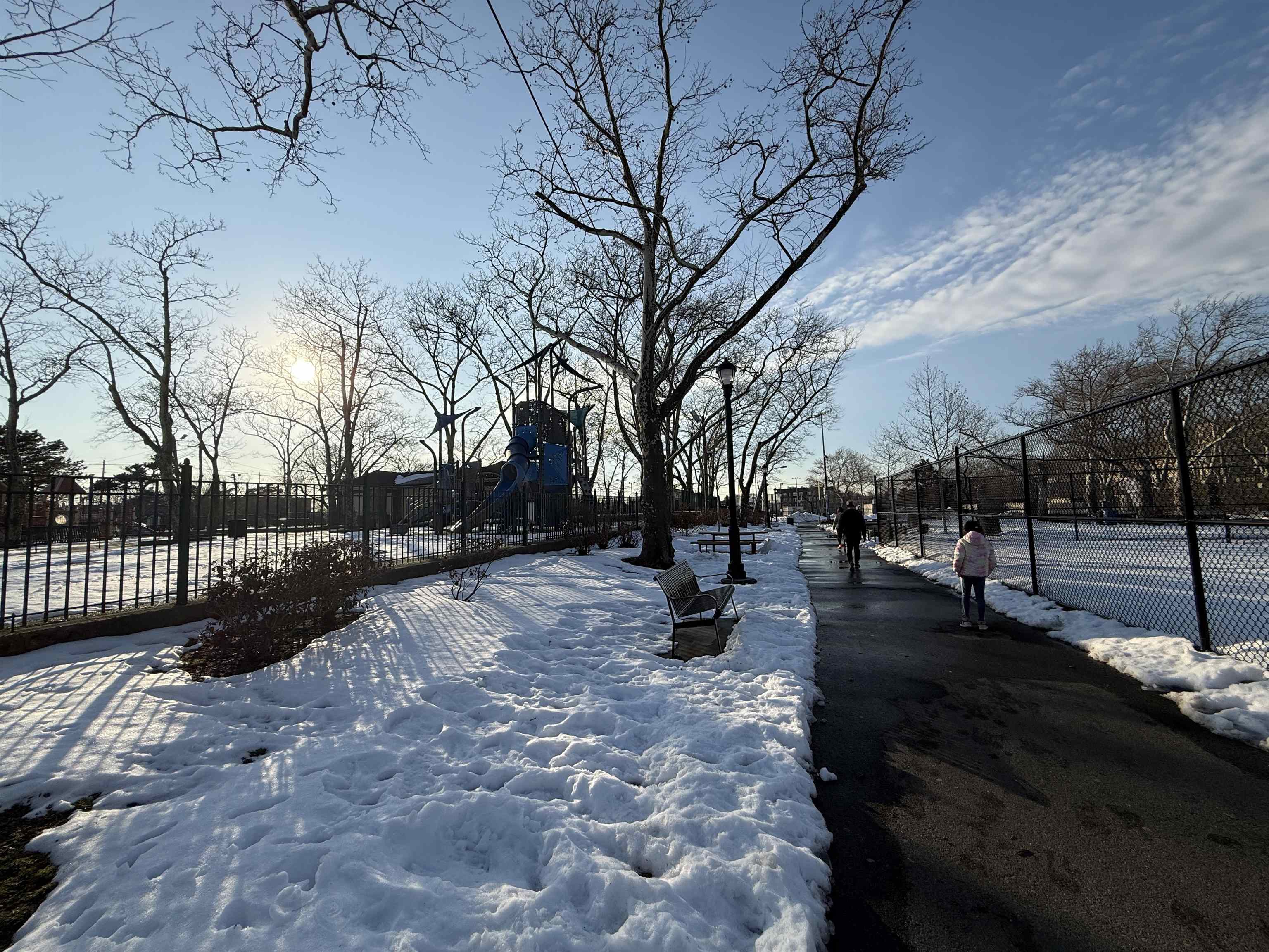 310 4TH ST Unit: 2-A