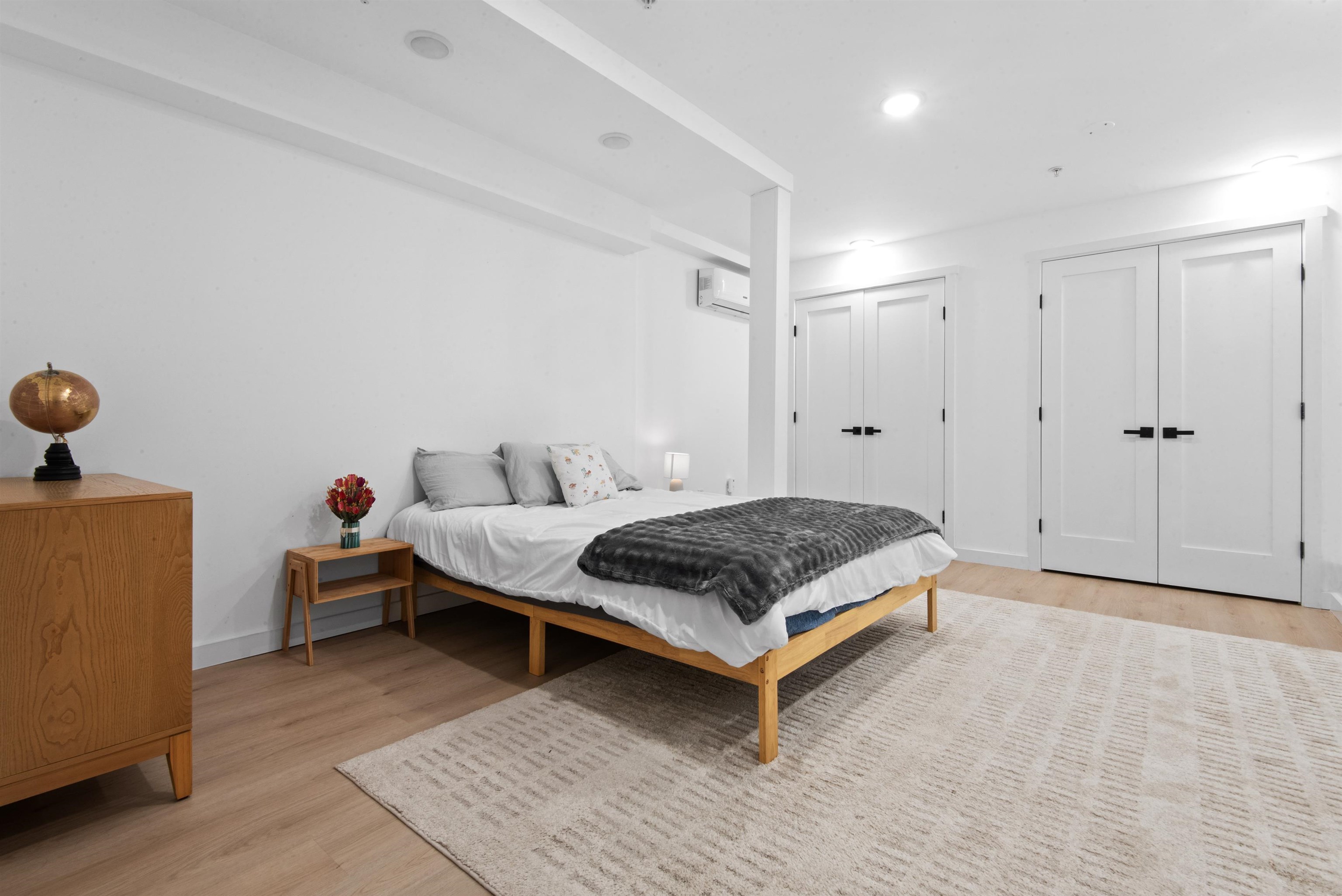 310 4TH ST Unit: 2-A