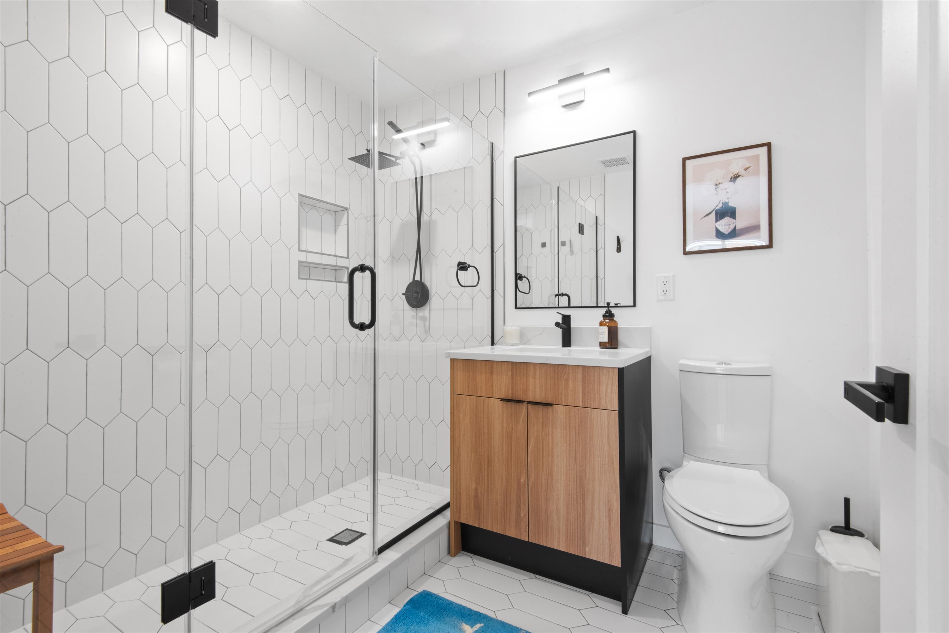 310 4TH ST Unit: 2-A