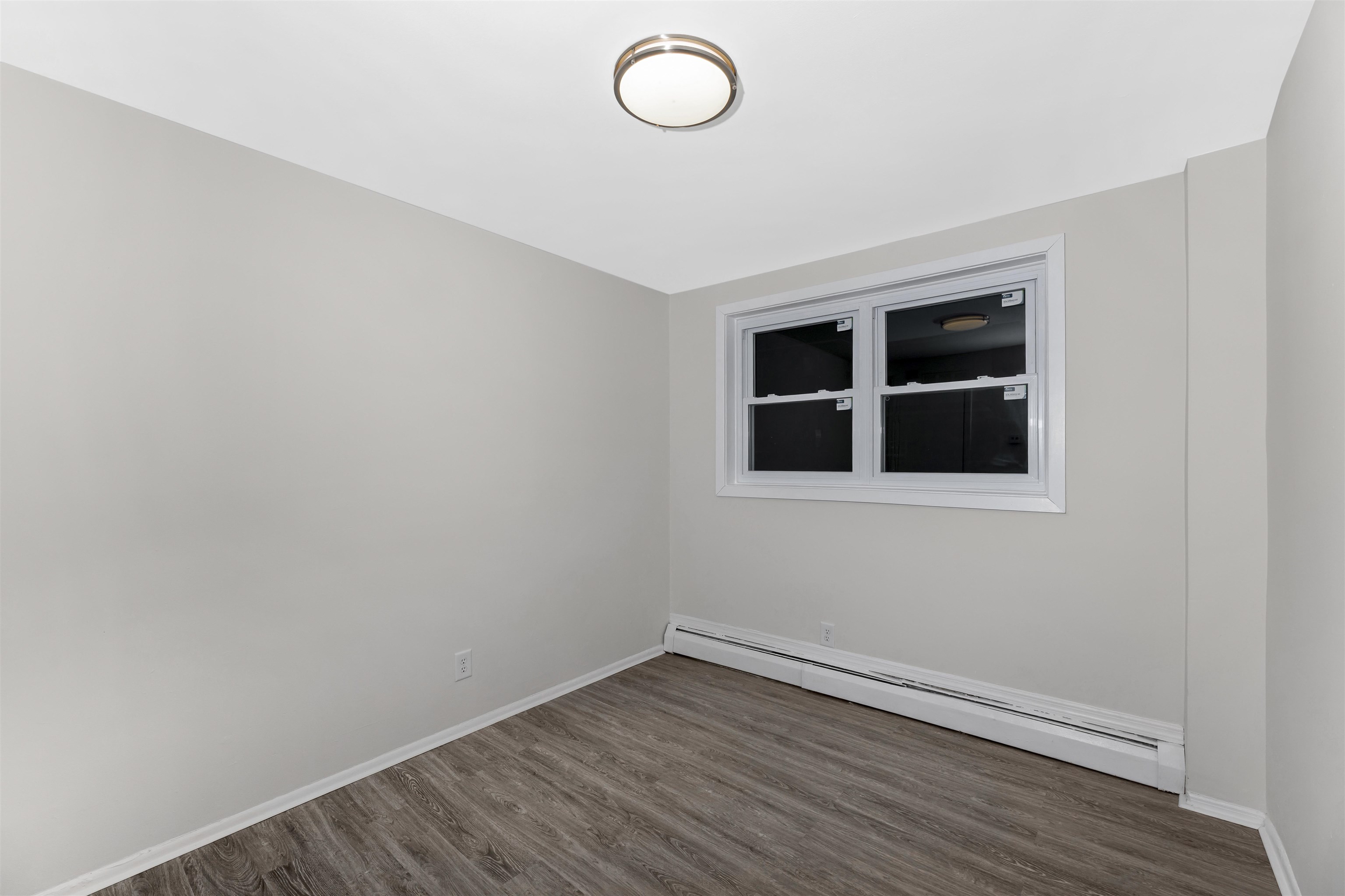 423 AVENUE C Unit: 101