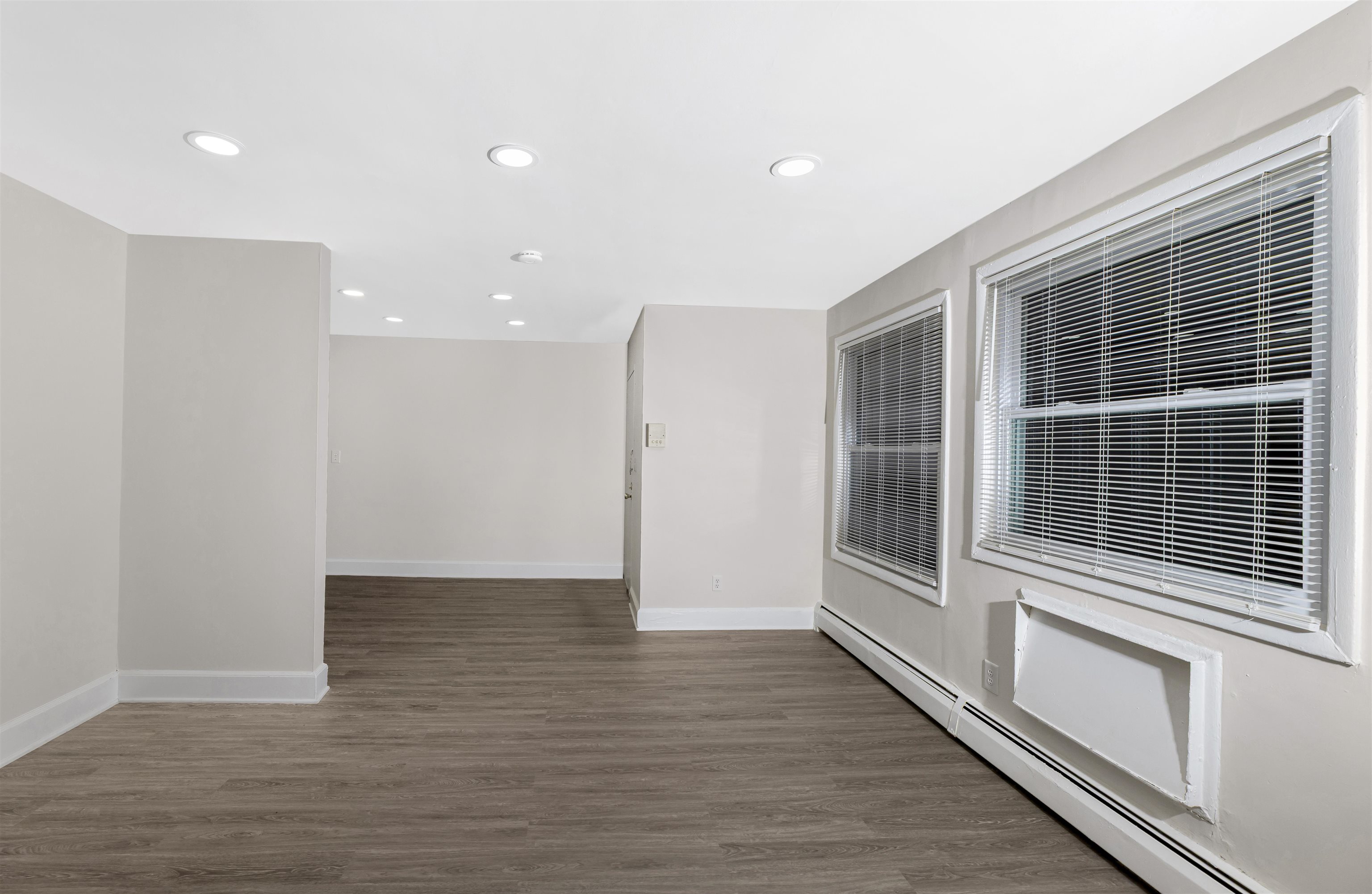 423 AVENUE C Unit: 101