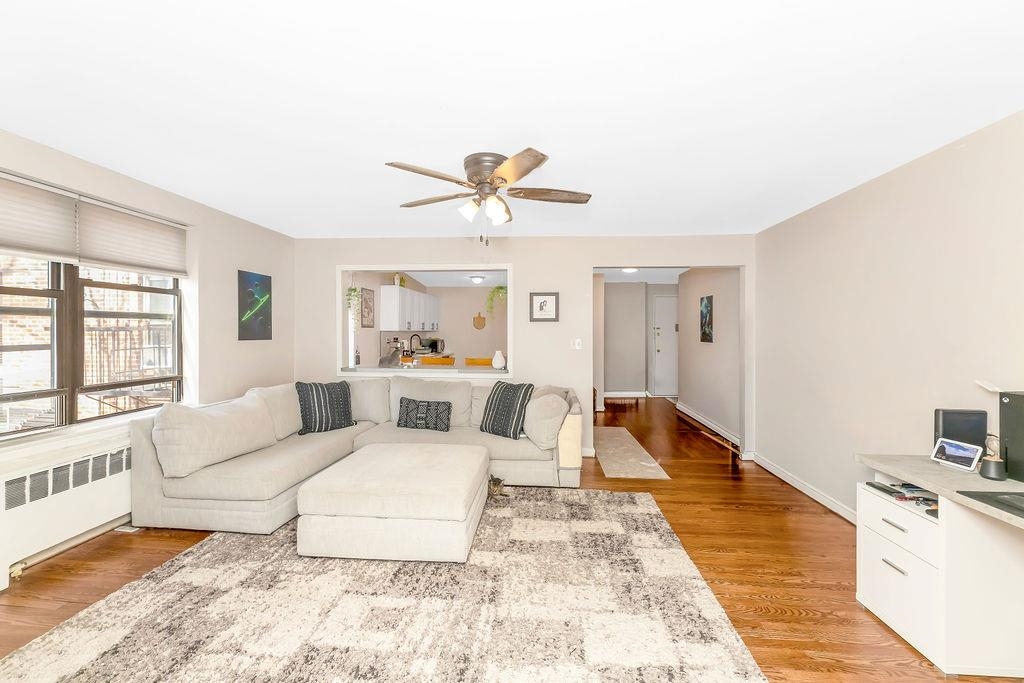 1011 AVENUE C Unit: B