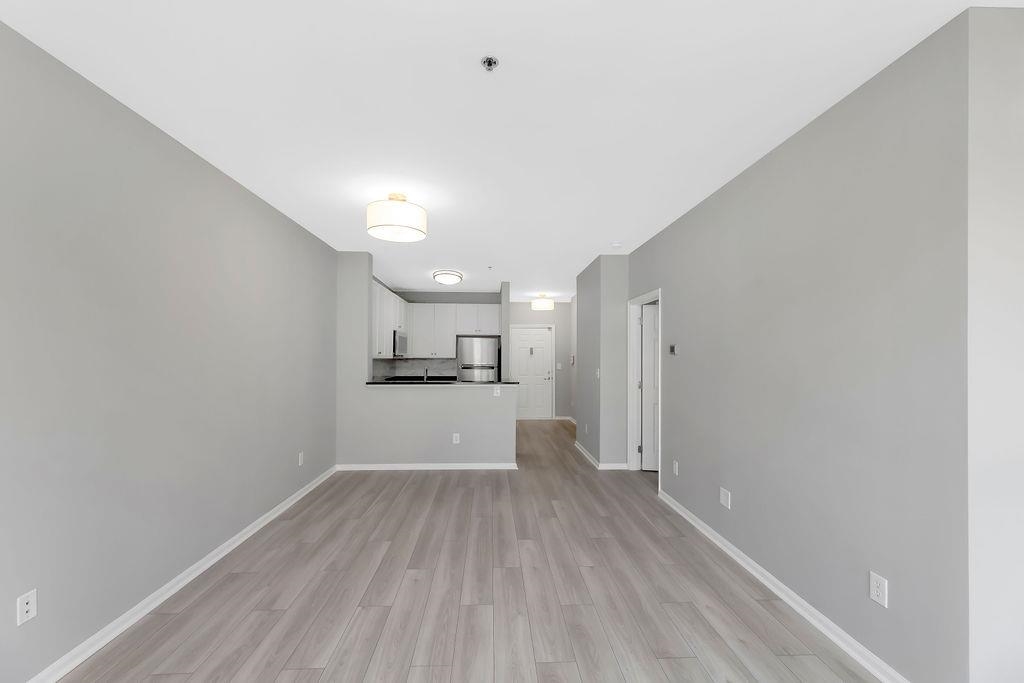 24 AVENUE AT PORT IMPERIAL Unit: 318