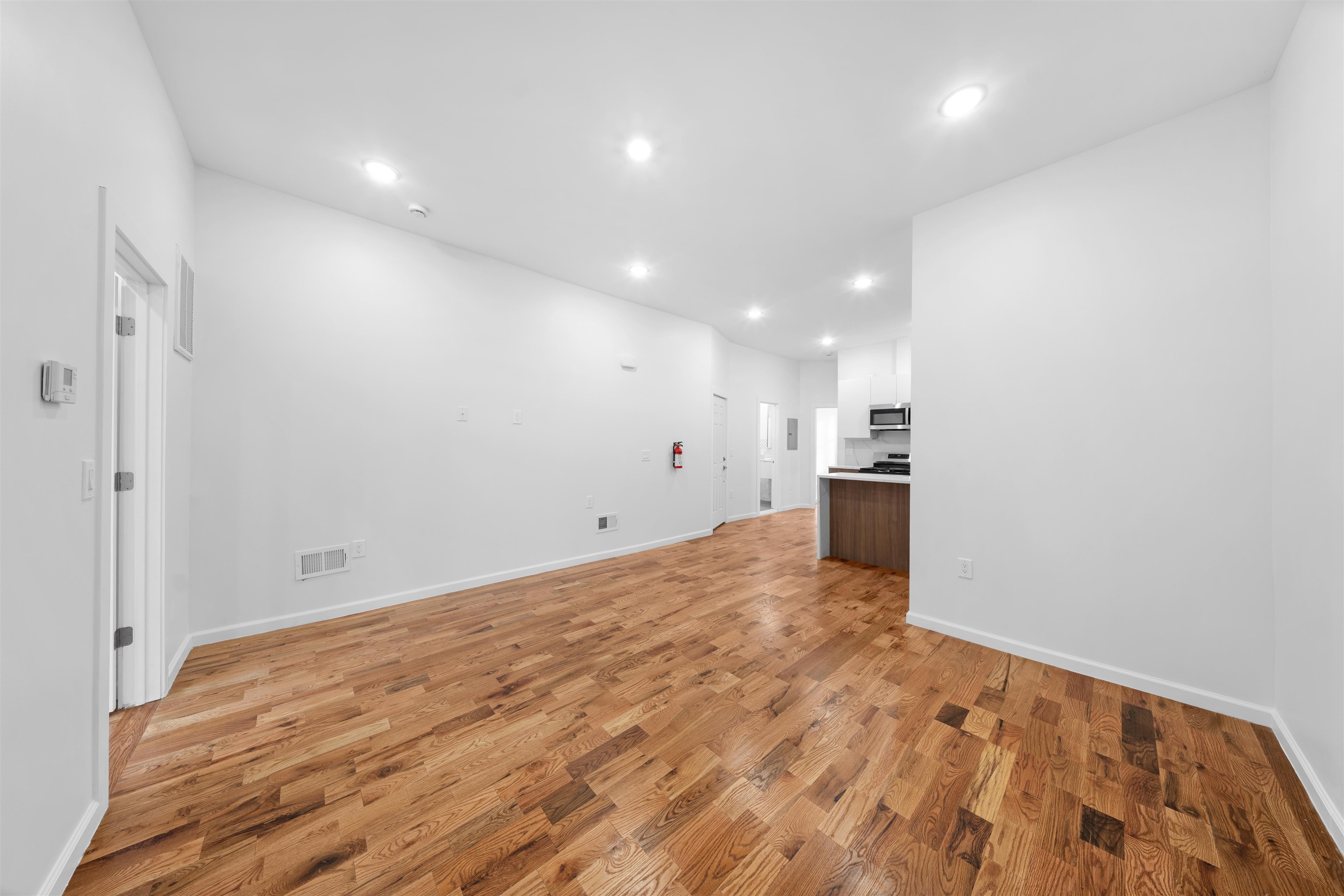 1111 53RD ST Unit: 2