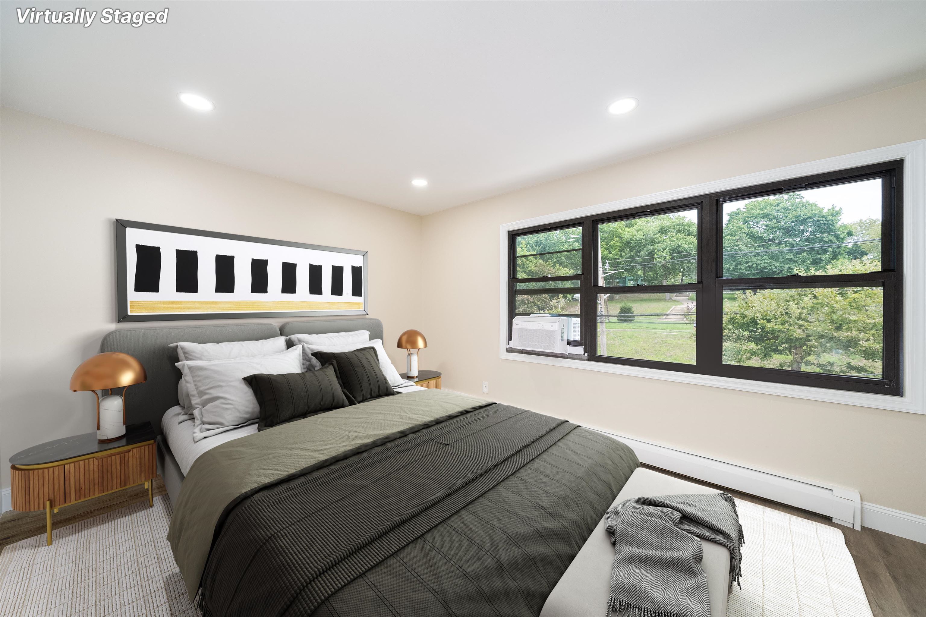 213 MANHATTAN AVE Unit: 2