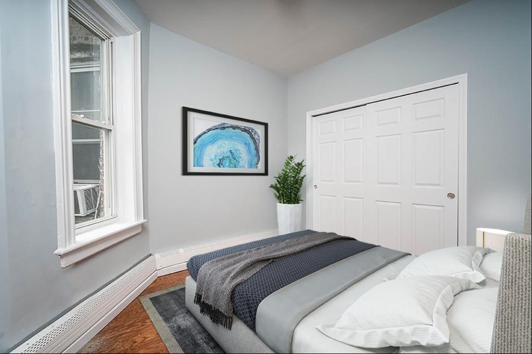 232 VAN HORNE ST Unit: 2