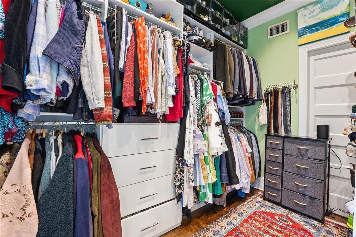 270 PALISADE AVE Unit: 2