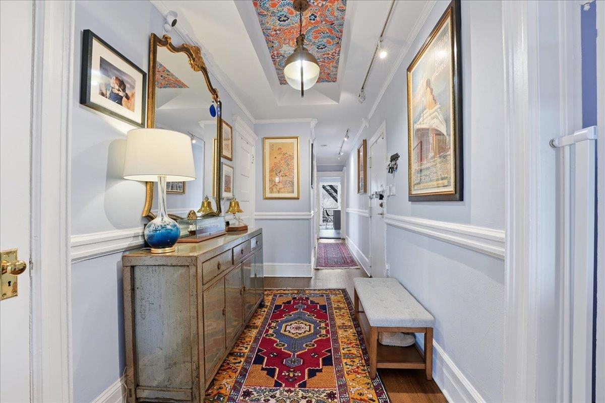 270 PALISADE AVE Unit: 2