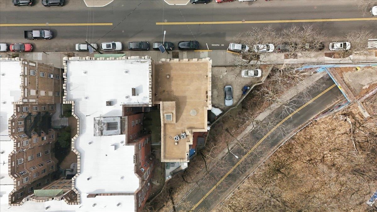 270 PALISADE AVE Unit: 3