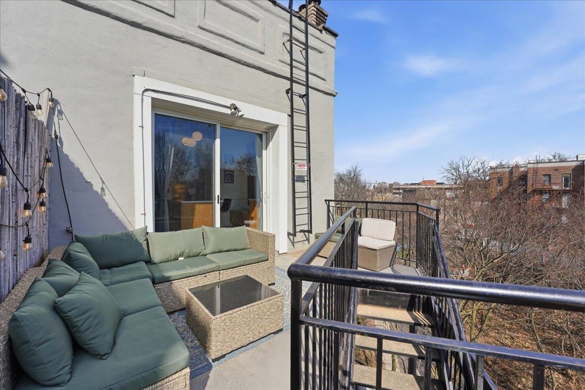 270 PALISADE AVE Unit: 3