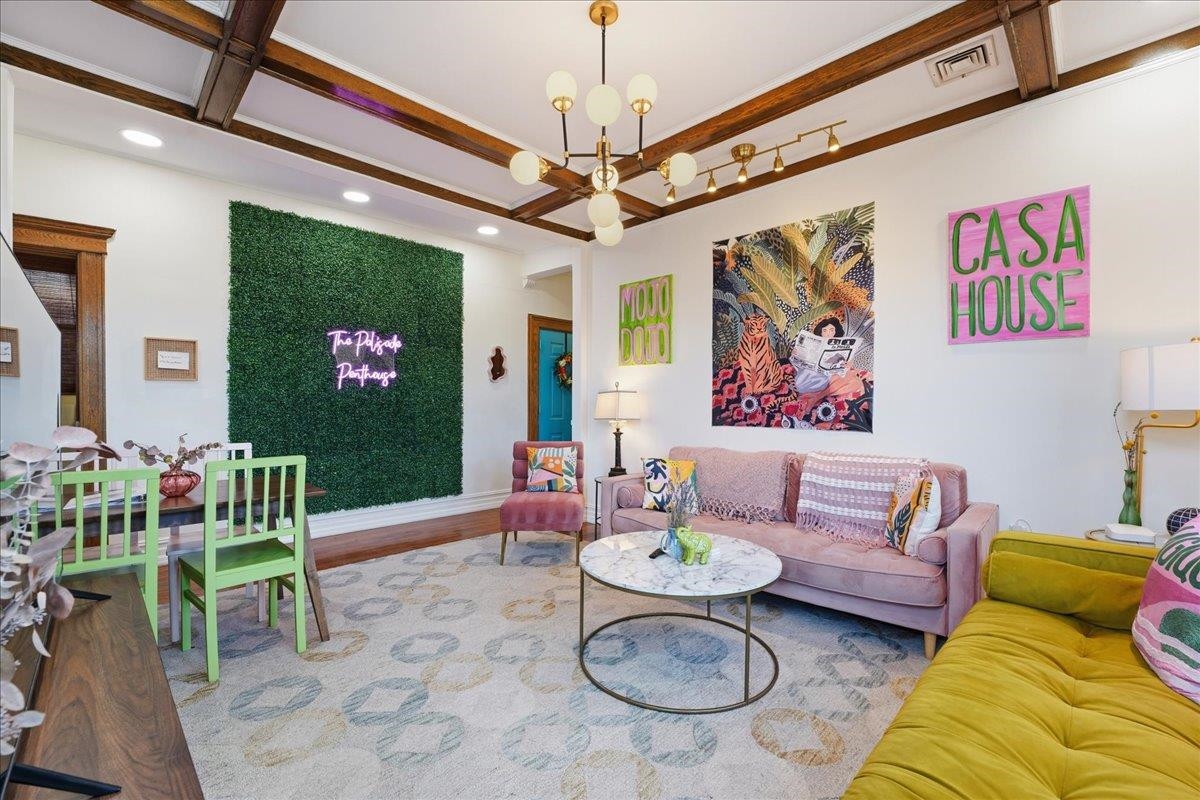 270 PALISADE AVE Unit: 3