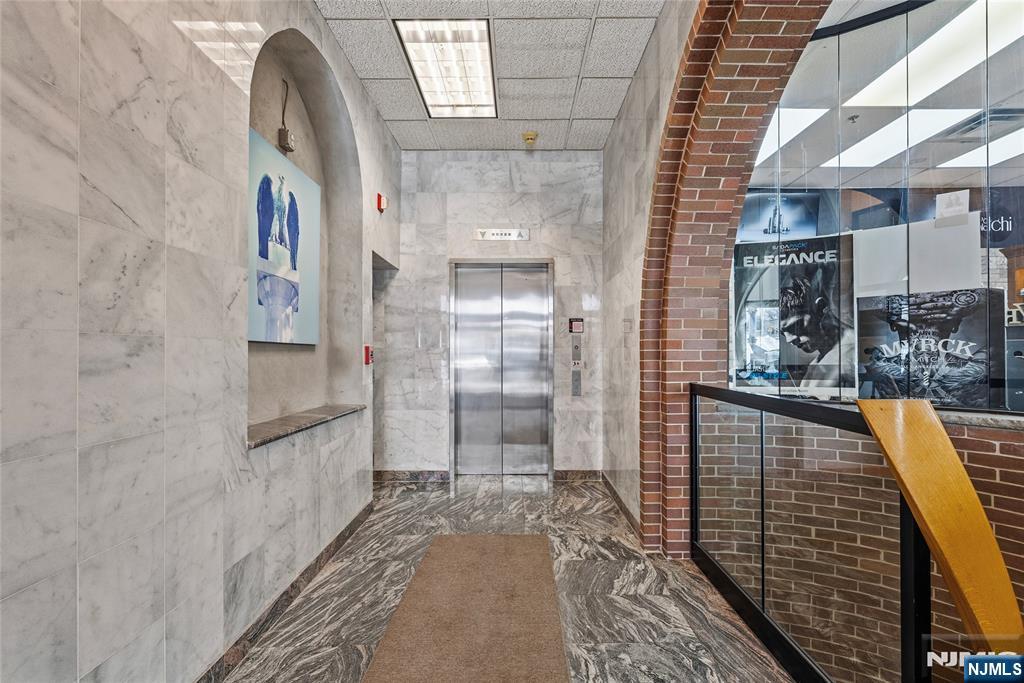 1 Ridgewood Avenue LL - 5