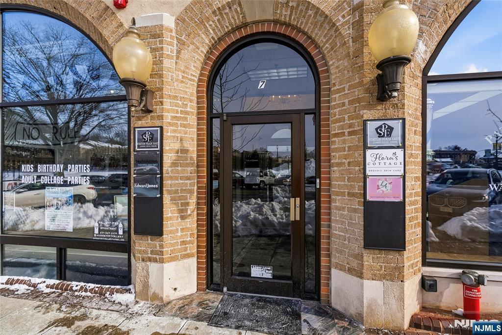 1 Ridgewood Avenue LL - 5