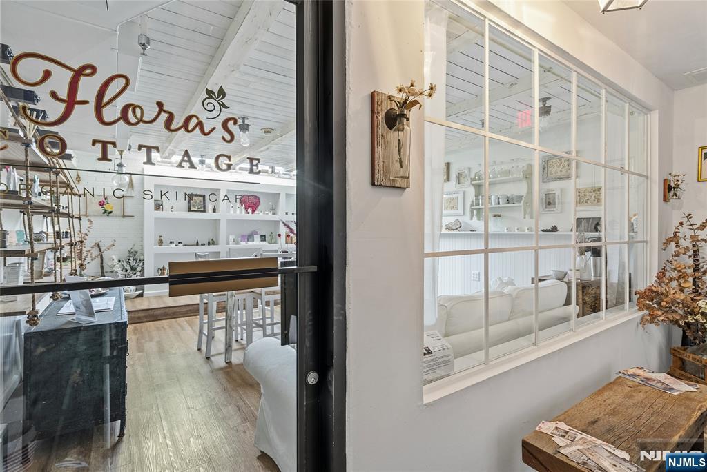 1 Ridgewood Avenue LL - 5