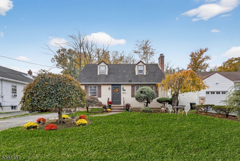 352 Myrtle Ave