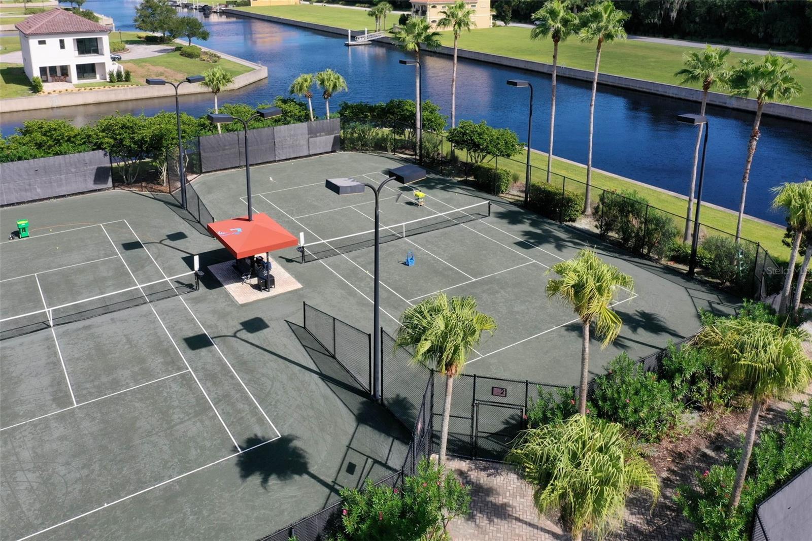 102 YACHT HARBOR DR #273