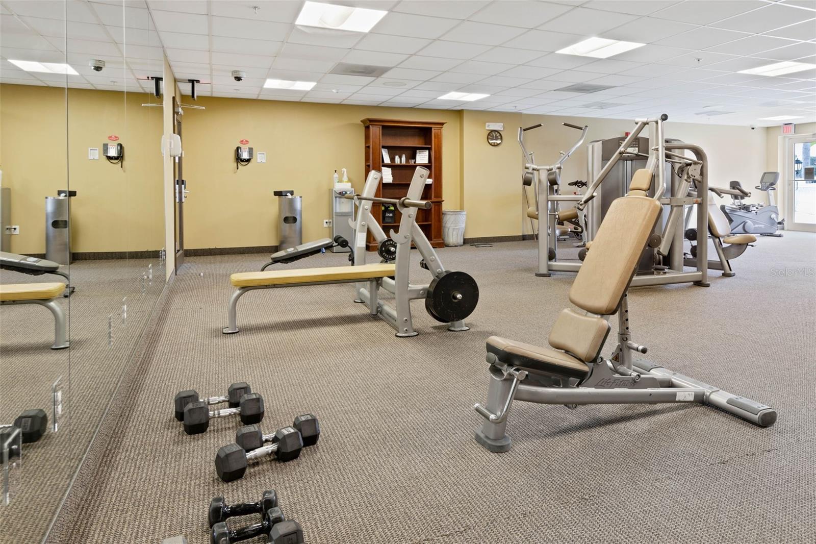 102 YACHT HARBOR DR #273
