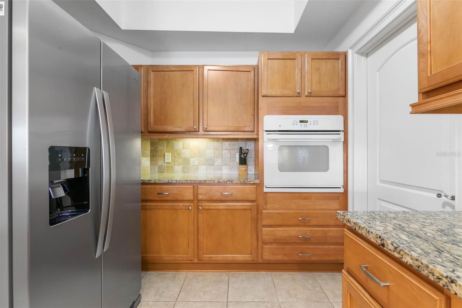 102 YACHT HARBOR DR #273