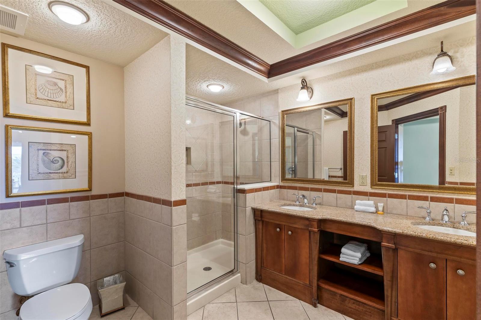 200 OCEAN CREST DR #427