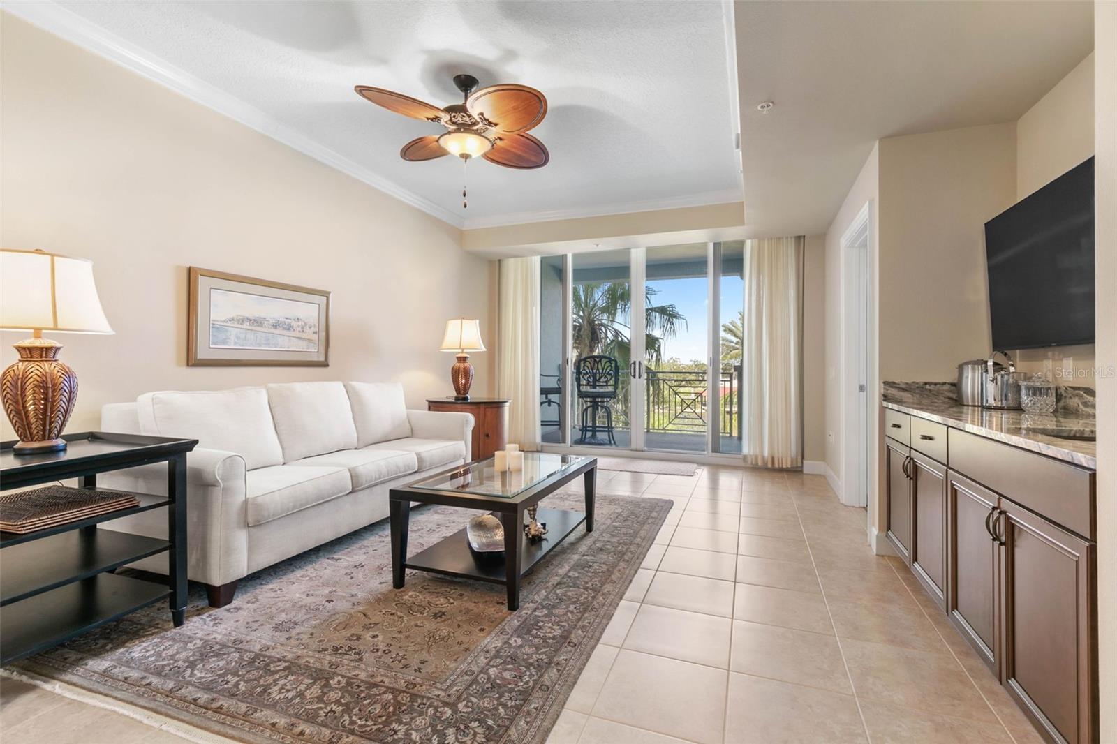 102 YACHT HARBOR DR #367