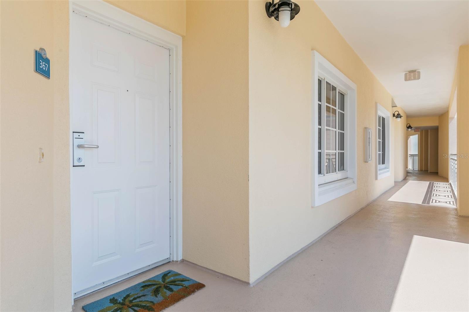 102 YACHT HARBOR DR #367