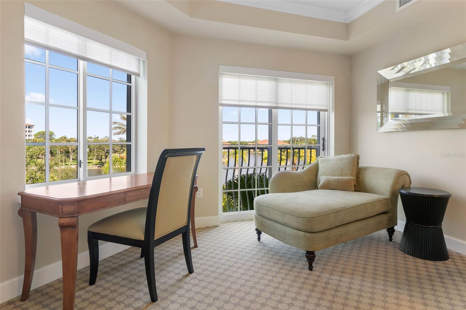 102 YACHT HARBOR DR #367