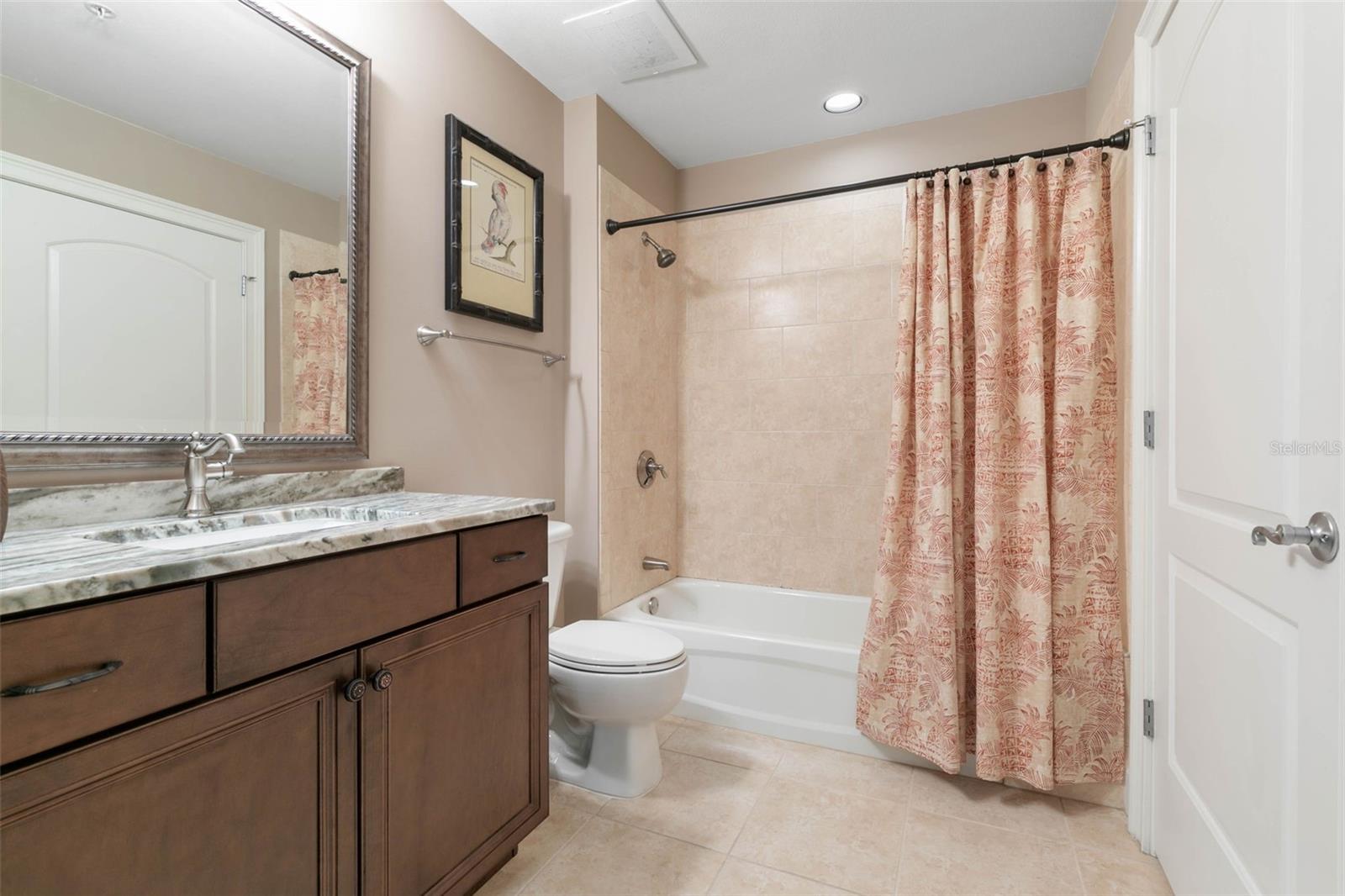 102 YACHT HARBOR DR #367