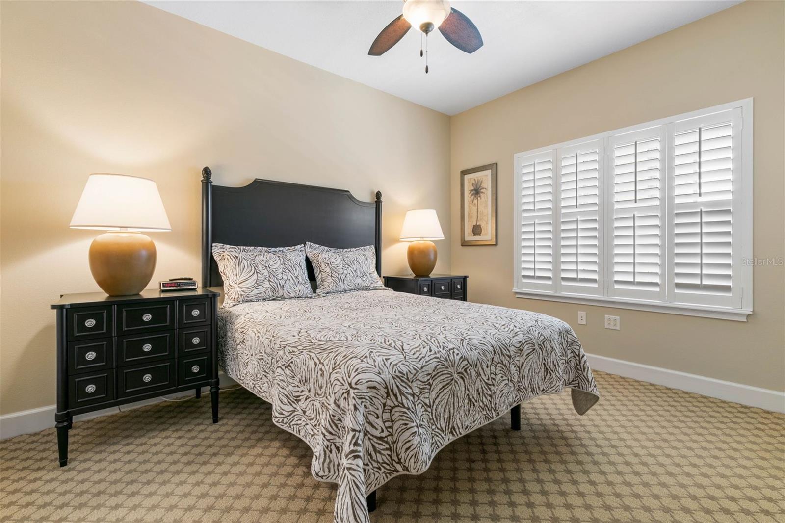 102 YACHT HARBOR DR #367